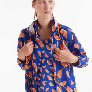 Chaqueta Deportiva Estampado POMELO – Compañía Fantástica