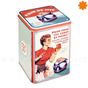 Recipiente con forma de cubo realizado con metal